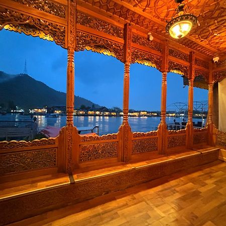 The Badyari Palace Houseboats Srinagar  Bagian luar foto